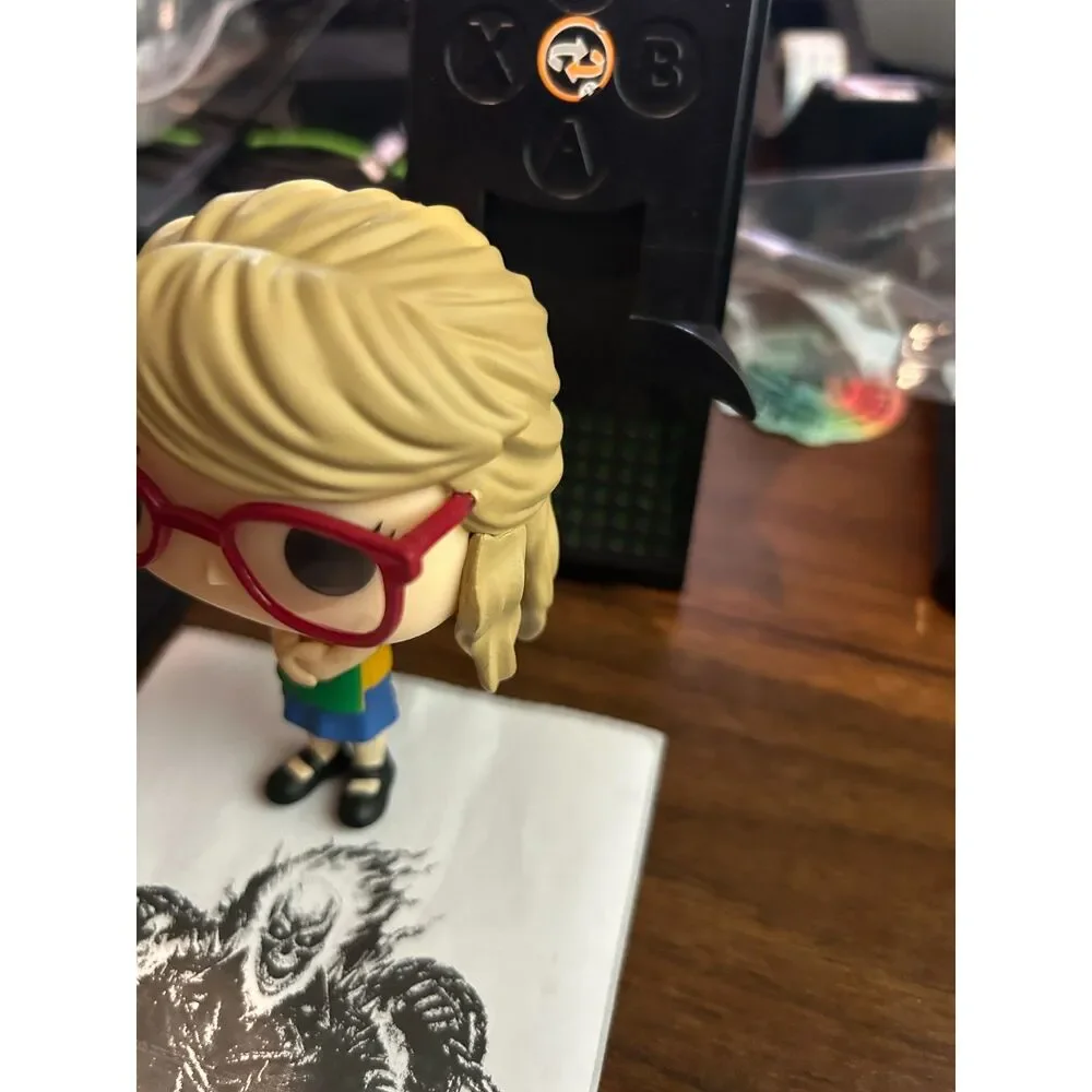 Funko POP! Television The Big Bang Theory Bernadette Rostenkowski # 783 Rare